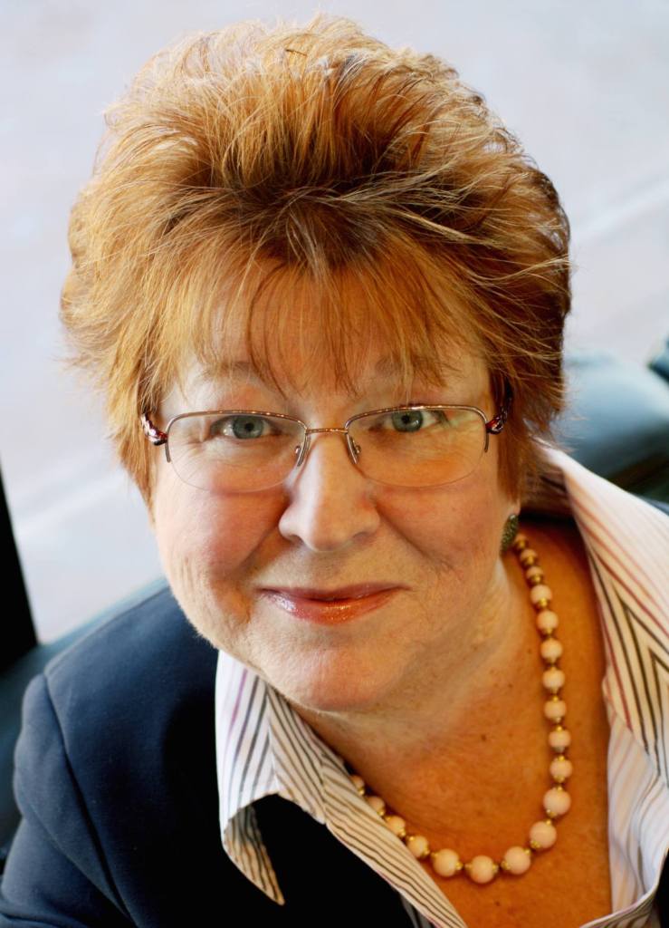 1492414_10152006456478025_617893585_o